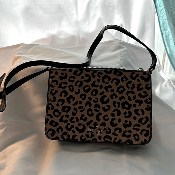kate spade Handbags - Kate Spade cheetah crossbody